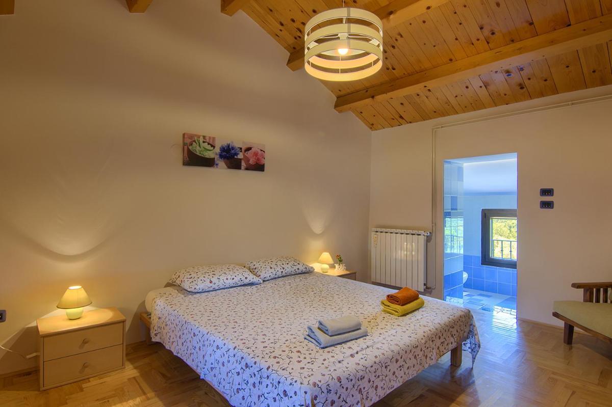 Holiday Home Kukurin Bale Luaran gambar
